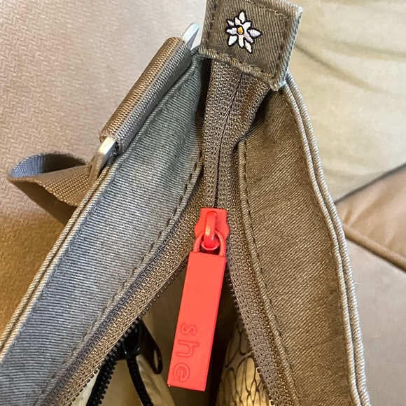 Sherpani Crossbody Olive with Orange Accents Multi Pockets Cloth - Picture 4 of 15